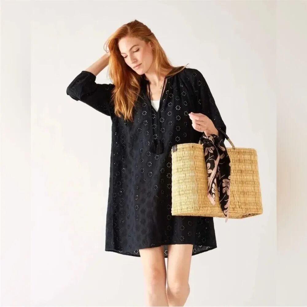 MERSEA Daisy Eyelet Cotton Coverup - Black L/XL